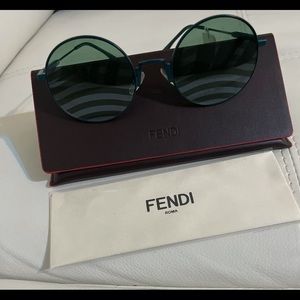 FENDI – 53mm Round Sunglasses
01ED-XR